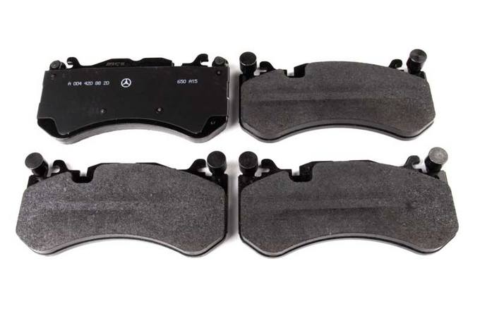 Mercedes Disc Brake Pad Set - Front 0074205320